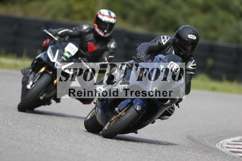 /Archiv-2025/53 16.09.2025 Track Day Domi Aegerter ADR/Gruppe gruen/103